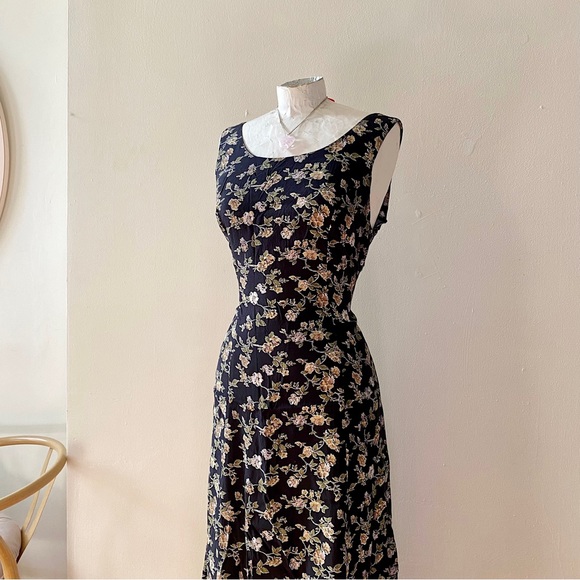 Vintage 90s Rayon Dress - Picture 2 of 8